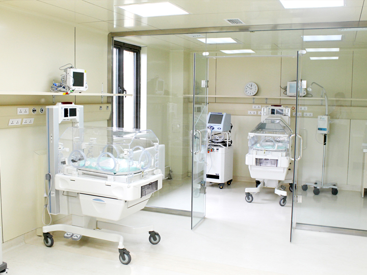新生儿重症监护病房